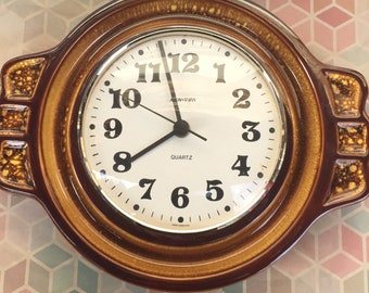 60s ceramic wall clock, Manufaktur Staiger Germany handmade, kitchen clock brown orange glaze, Pop Art Original vintage quartz clock 1960s