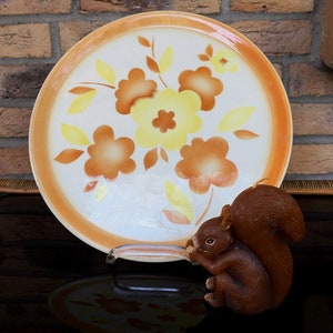 Assiette à gâteau Art Déco, assiette à gâteau ronde en céramique décorée en spray, assiette de service blanche jaune orange à motifs floraux, faite à la main, années 1930