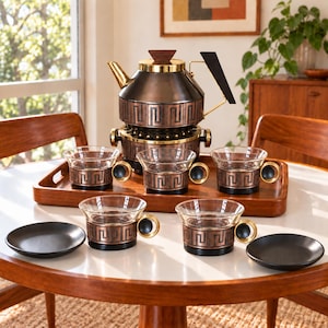 Vintage copper tea set with teapot, warmer, and 6 glass cups | 1960s | Mid-century design