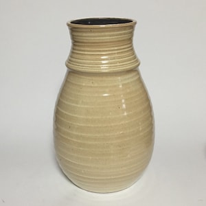 German bauhaus ceramic vase handmade grooved vase, ecru beige signed vase , large flower vase German ceramic studio vase 1930-40s