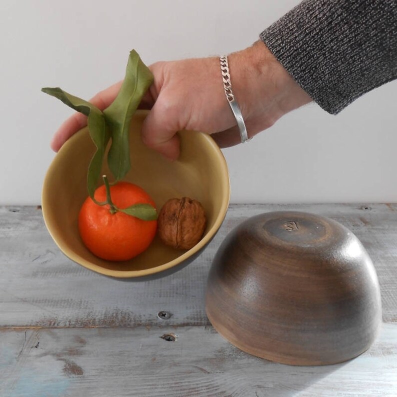 Small high bowl in ceramic different colours