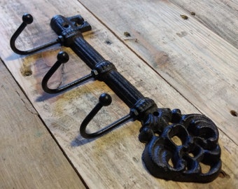 Rust Key Triple Metal Wall Hooks Cast Iron Wall Decor Rustic Farmhouse Skeleton key