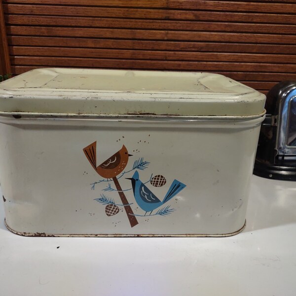 Vintage metal/tin bread box with birds on a limb bluebird Robin pine tree.