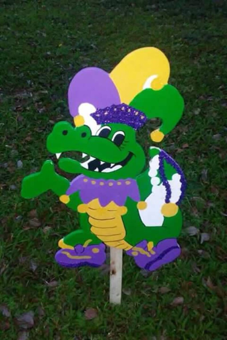 mardi gras alligator ornament