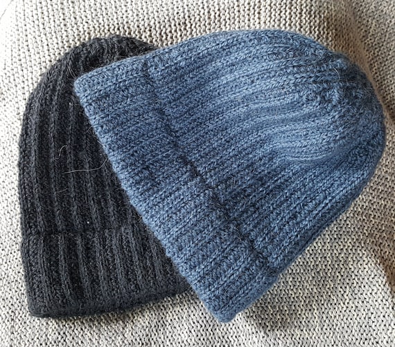 Pattern pdf for Solid Color Corrugated Rib Beanie in Soft Wool