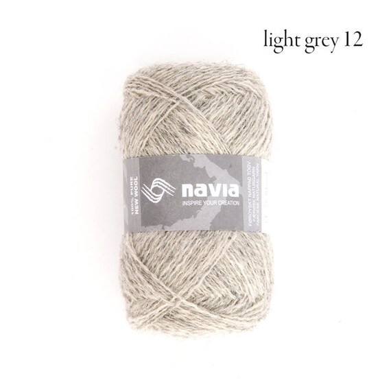 Navia Yarn Uno 100% Wool 383 yards (350 meters) / 50 gm ball
