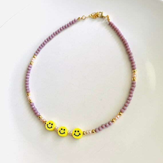 Happy Face Pearl Choker Rainbow Beaded 
