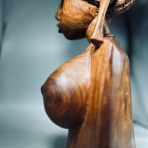 Stunning half meter Mahogany vintage handmade african woman, with realistic natural big breast. 47cm high.