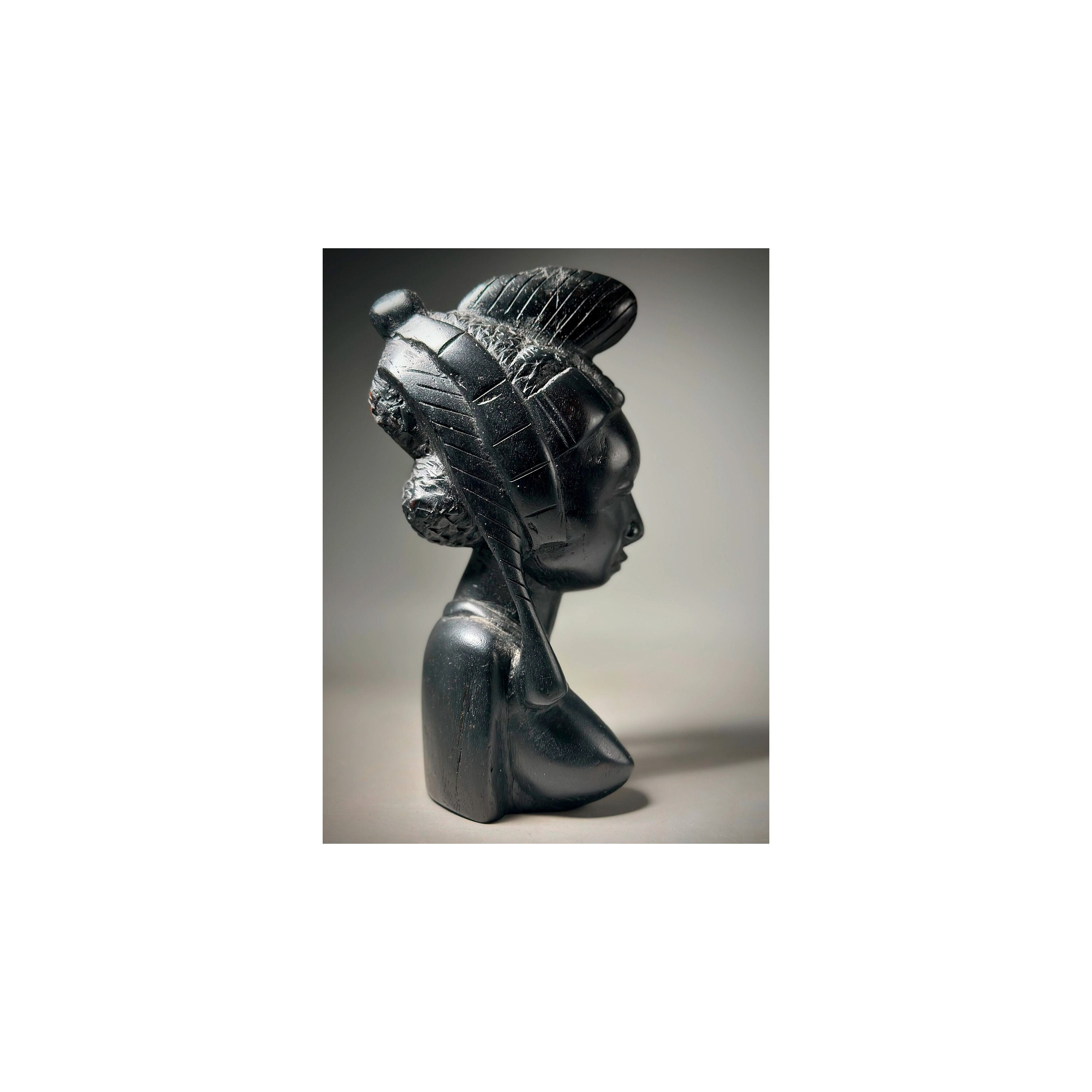 Ebony busty - Etsy 日本