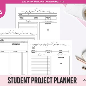 Puede incluir: Plantillas de planificador de proyectos para estudiantes imprimibles en blanco y negro. Las plantillas incluyen secciones para el título del proyecto, la fecha de inicio, el profesor, la fecha límite, la calificación, las tareas, la estructura, la introducción y el cuerpo. Las plantillas están disponibles en cinco tamaños: carta, gran planificador feliz, clásico, mini planificador feliz, A4 y A5.