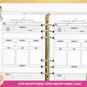 Op de afbeelding: Een zwart-witte printbare essayplanner met secties voor titel, inleiding, paragrafen, hoofdtekst, conclusie en bronnen. De planner is ontworpen voor gebruik met een map in letter- of A4-formaat.