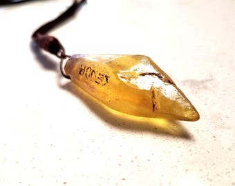 Yellow Version - Rey Gold Kyber Crystal Pendant Necklace Andor Soulinertia  (Lightsaber, Jyn Erso, Rogue One, Jedi) Star Wars Galaxy's Edge
