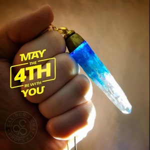 Sky Kyber Crystal Pendant Necklace Andor Sky Stone kuati signet Lightsaber Rogue One Jedi galaxys edge stone blue gradient Jyn Erso Skystone
