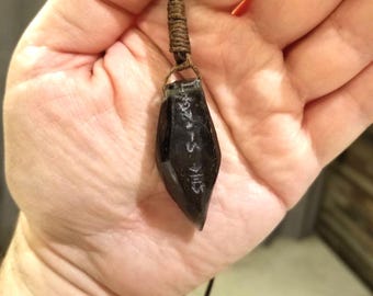 Black Version - Dark Kyber Crystal Pendant Necklace - Lightsaber Jyn Erso Rogue One Jedi Sith Andor Mando Star Wars Galaxy's Edge Darksaber!
