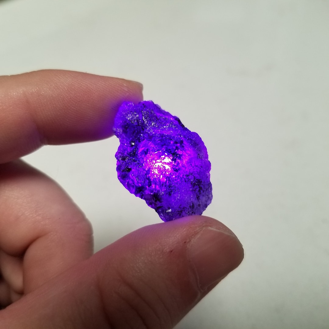 SINSEN Infinity Star Lord Power Stone Orb Cube Prop Cosplay Light Gem
