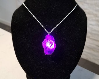 Purple Power Stone Pendant Necklace - Raw Infinity Stones INDIVIDUAL Gauntlet Avengers cosplay prop replica glowing crystal star lord gamora