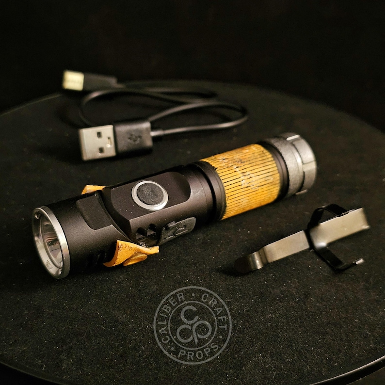 Babu Frik Flashlight metal construction for Disney Star Wars Galaxys Edge, Klang Anzellan or Hot Toys Droidsmith figure mandalorian grogu image 4