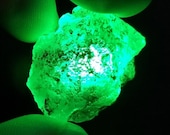 グリーンタイムストーン - 生のインフィニティストーン（個別