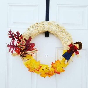 Straw scarecrow wreath