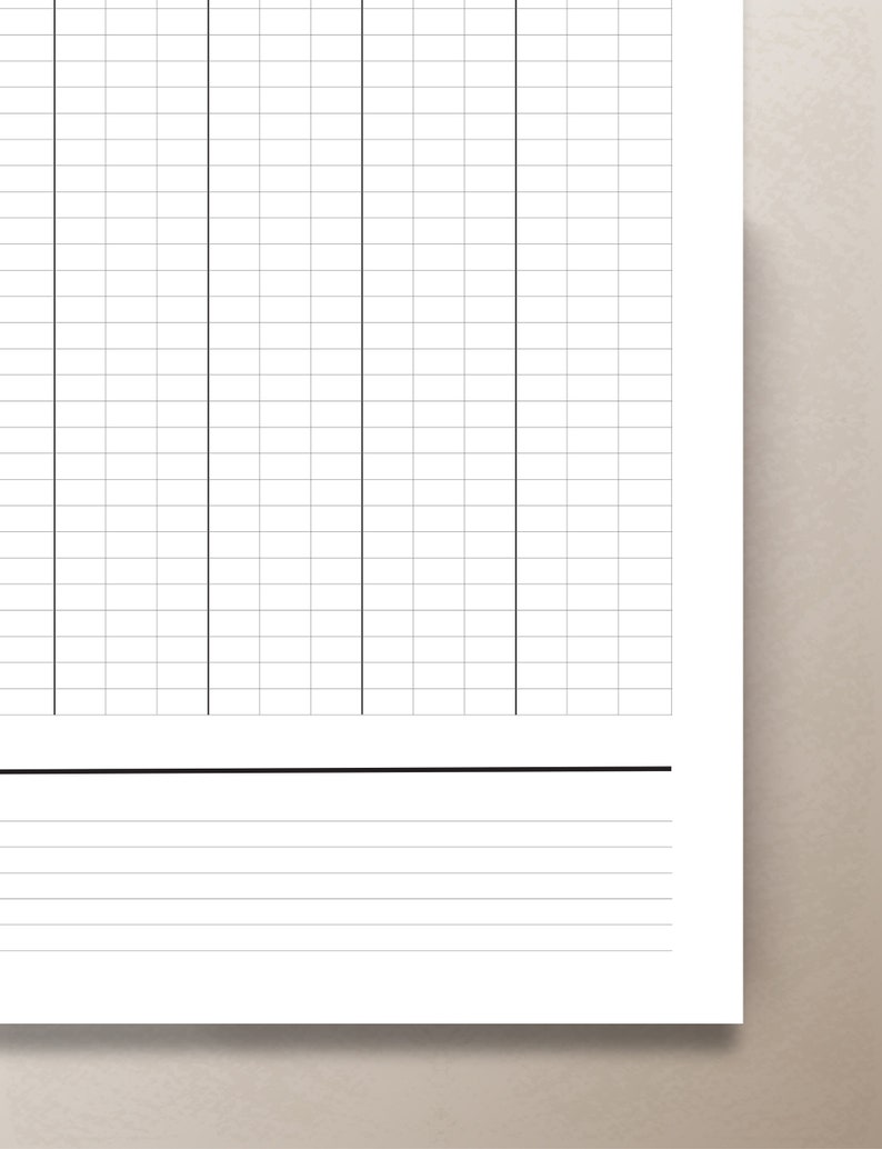 Pode incluir: Uma folha de papel branca em branco com um padr&atilde;o de grade na metade superior e papel pautado na metade inferior.