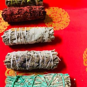 Exotic sage smudge