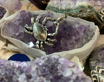 Feng shui amethyst crab