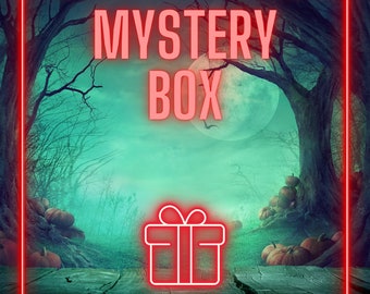Mystery Box Sewing Fabrics Handicrafts Surprise Leftovers Gift Tailoring Material Surprise Tailor Gothic Shabby Vibrant Dark