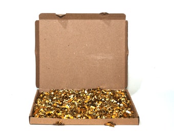 Brass shavings Art supplies. Copeaux de laiton Fournitures d'art.