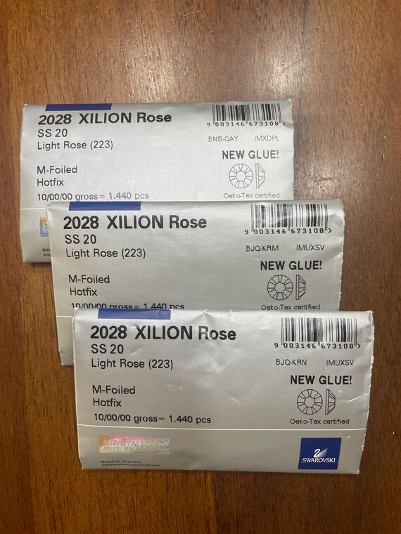 Swarovski XILION Rose SS16 SS12 スワロフスキー Swarovski Art.# 2028/HOTFIX Flatbacks Crystal AB Xilion Rose