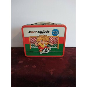 Vintage Sport Skwirts Metal Lunchbox Woodie Score Freddie Faceoff 1980