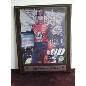 Jeff Gordon Plaque #24 Nascar Racing Dupont