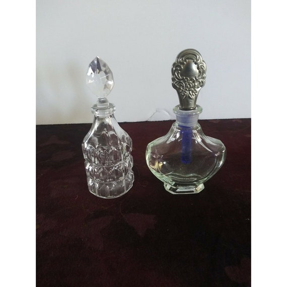 Set Of 2 Vintage Perfume Bottles - image 3