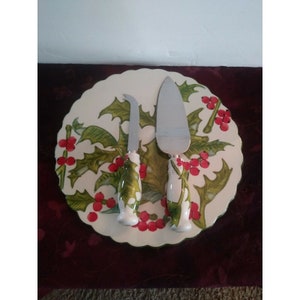 Ambiance Collection Holly & Berry Cake And Cheese Plate Christmas Decor