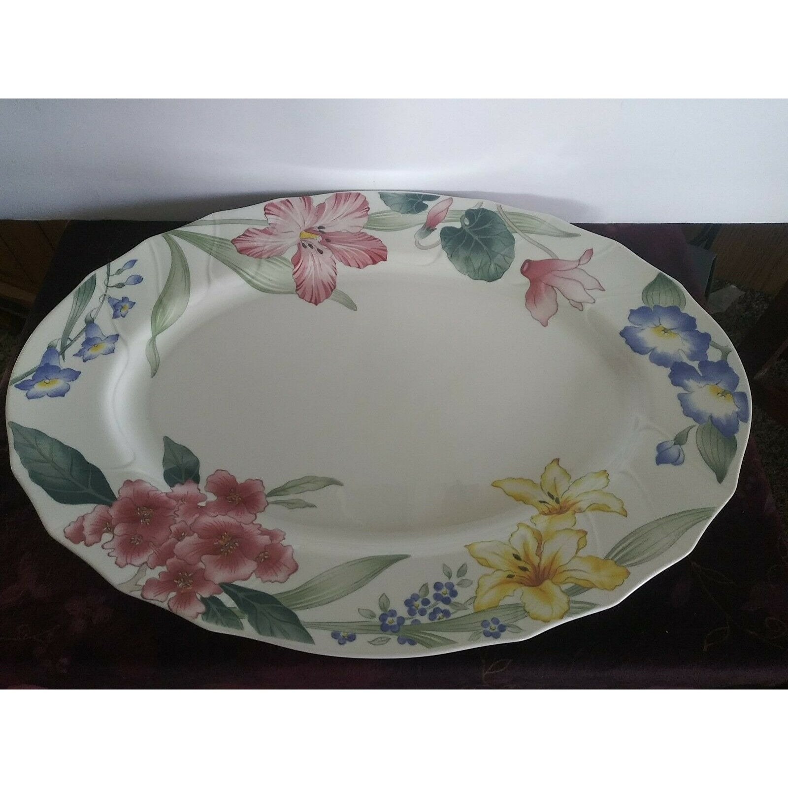 Plateau Ovale Villeroy & Boch Petite Fleur 37 Cm - Porcelaine Premium Multicolore - Neuf