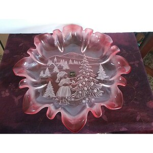 Mikasa Christmas Story Platter Cranberry Frosted Ruffled Edges 13&quot;
