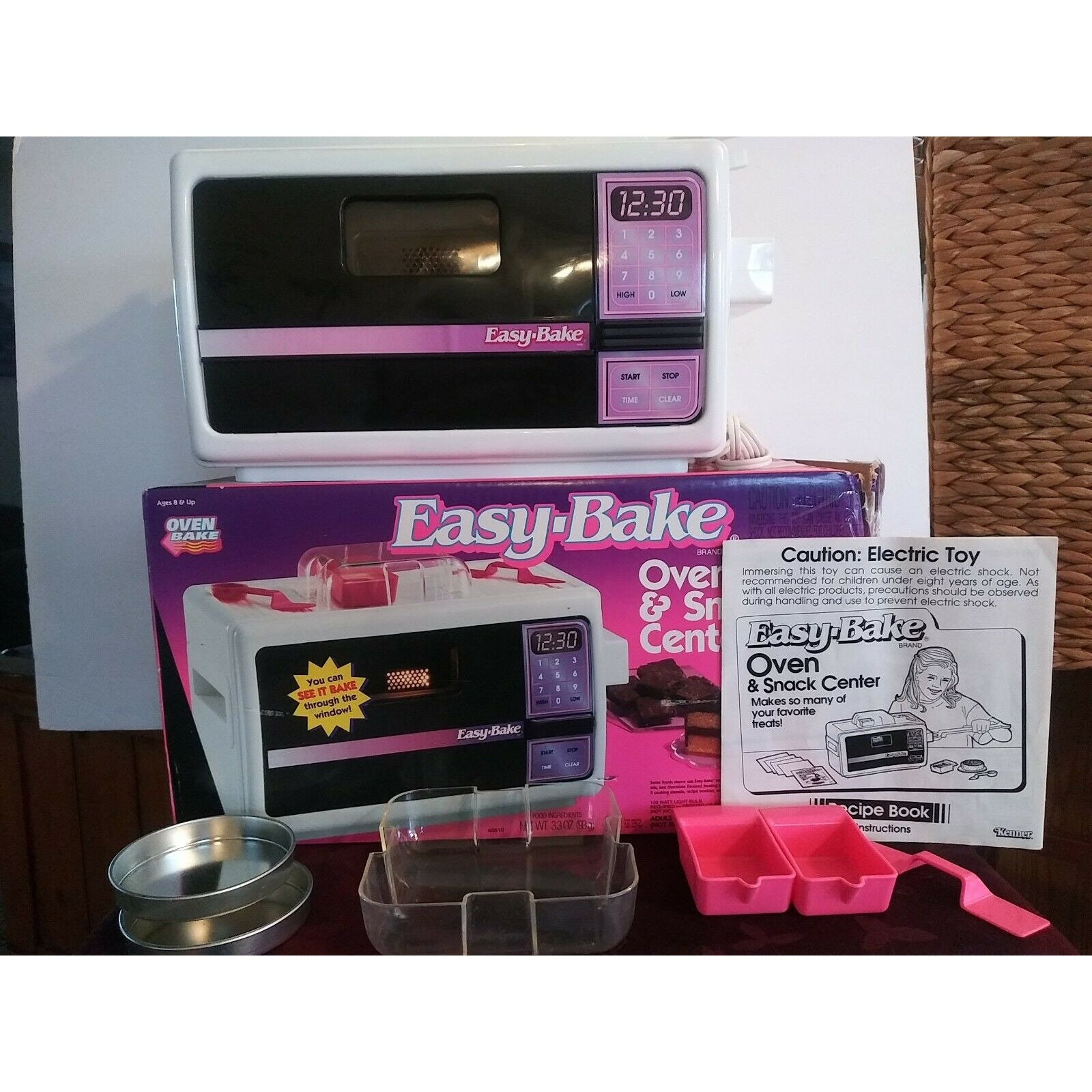 1995 Easy Bake Oven by Kenner With Original Box Accessories Tested WORKS  Vintage 