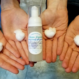 Saubere Hände- Natürlicher schaumiger wasserfreier Handreiniger und Seife