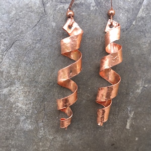 Hammered Copper Earrings: Handmade Corkscrew Dangle
