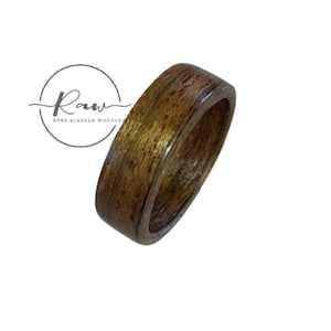 Fiddleback Walnut bent wood ring