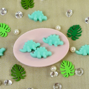 Dinosaur favors, dinosaur party favors, baby shower favours, dinosaur birthday favors, Dinosaur poop, dinosaur poop favour/favor