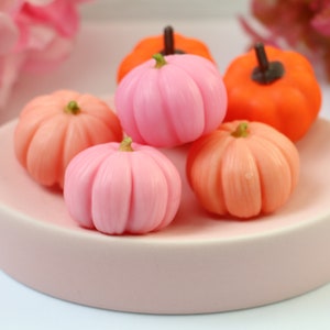 Pumpkin Soap Party Favors, Fall Wedding Favors, Baby Shower, Bridal favour , Gender Reveal, Mini pumpkin