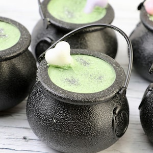 Handmade bath bomb CAULDRON /Witch cauldron/Halloween