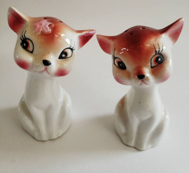 Vintage Deer Salt and Pepper Shakers/flower in Etsy