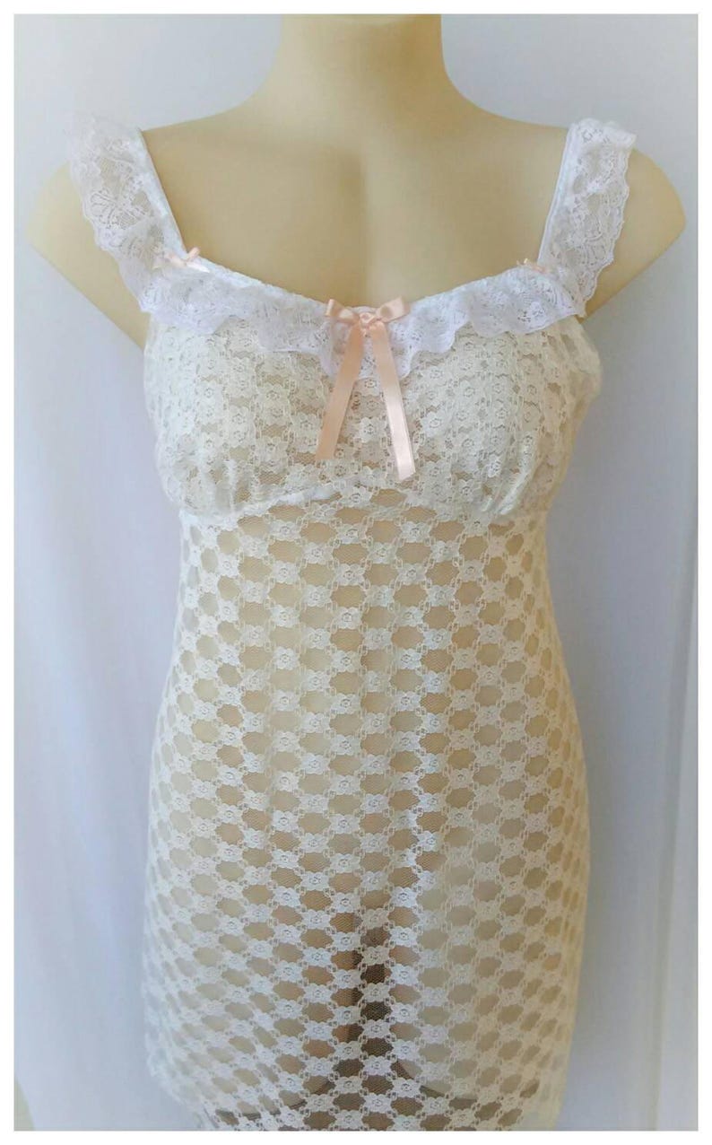 Vintage lace chemise