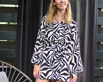 Pretty Kimono-style Robe: Silky Washable Rayon With Customizable Lengths in Zexy Zebra Print