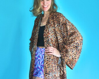 Bonita bata, largo personalizado en leopardo llamativo