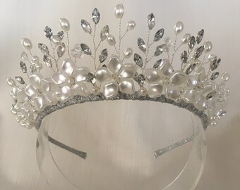 Marguerite, Pearl Flower Crown, Wedding Crown, Wedding Tiara, Bridal Headpiece