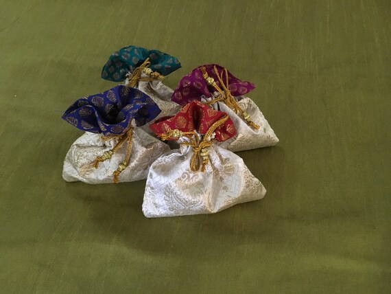brocade potli bags