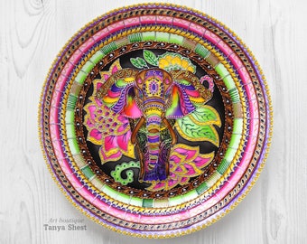 Decorative plate "Indian elephant" Hand painted Wall plate for home decor Wall hangings Wall decoration Glass ceramic plate Original gift