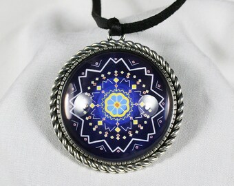 Baltic sign cabochon amulet, Sign of renewal